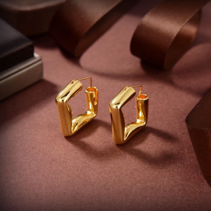 Bo*te*ga venenta earrings